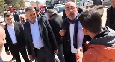 AK Parti İl Başkanı Önsay'dan Gazeteciye Çirkin Saldırı: Çarparım