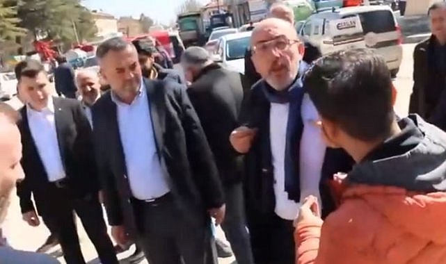 AK Parti İl Başkanı Önsay'dan Gazeteciye Çirkin Saldırı: Çarparım