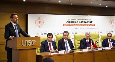 Bakan Bayraktar'dan Sakarya'da doğal gaz bilgilendirmesi