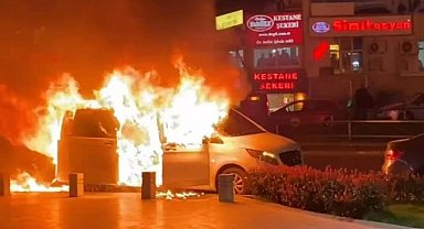 Başkan Adayı Halay Çekerken Aracı Yandı