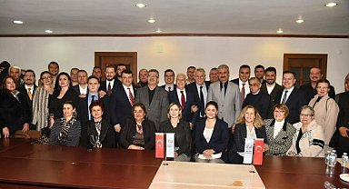 Bozbey'den Yunanca Seçim Propagandasına Tepki