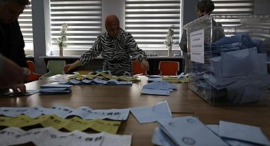 Bursa'da Oy Sayımı Sürüyor!