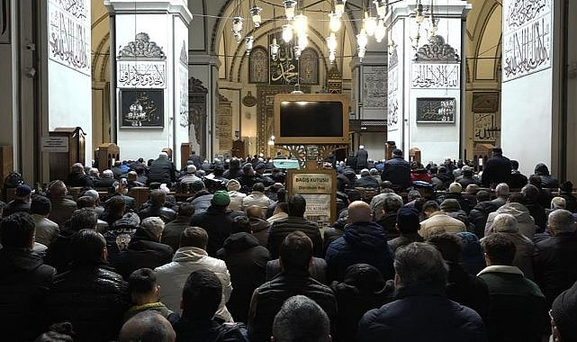 Bursa Ulucami'ye Sığmadı