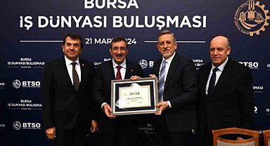 Cumhurbaşkanı Yardımcısı Yılmaz'dan Bursa'da açıklamalar