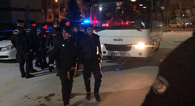 İnegöl'de Suriyeli Kaçaklara Operasyon