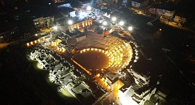 İznik Roma Tiyatrosu Ziyarete Açıldı 