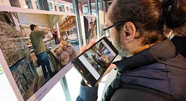 Nilüfer'de görme engelli bireylerden fotoğraf sergisi