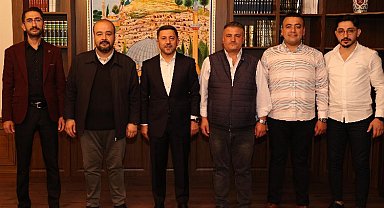 Abdulgani Altınışık'tan Başkanı Arı'ya 'hayırlı olsun' ziyareti