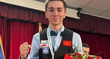 Bakan Bak'tan milli bilardoculara tebrik