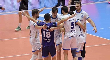 Bursa Büyükşehir Belediyespor İzmir'de kaybetti