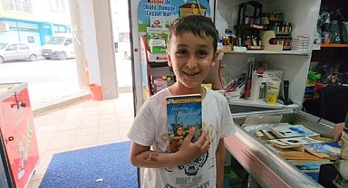 Bursa'da bu markete giren kitapla çıkıyor