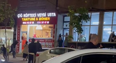 Bursa'da esnaf ile müşteri arasında kavga: 2 yaralı! 