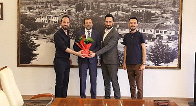 Bursa Gürsu'da Başkan Işık'a ziyaretçi akını