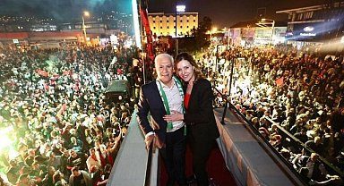 Bursa Meydanları Doldurdu! Büyük Coşku Yaşandı