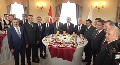 Bursa protokolü bayramlaşma töreninde bir araya geldi