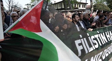 Bursa Ulu Camii’nde gıyabi cenaze namazı