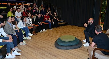 Bursa'da ilk ders zili ünlü oyuncu Çetin Altay'dan