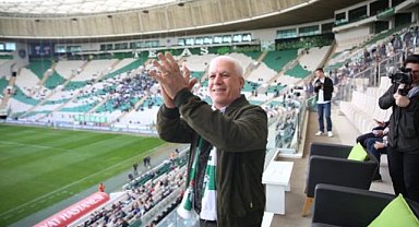 Bursaspor-1461 Trabzon maçında Başkan Bozbey