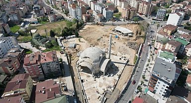 Çayırova kent meydanında çalışmalar sürüyor