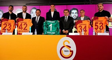 Galatasaray'da 5 futbolcunun sözleşmeleri uzatıldı