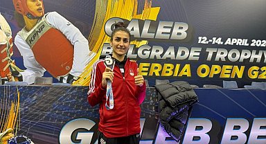 Hatice Kübra İlgün Sırbistan'dan madalyayla döndü