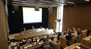 İnegöl'de İlk Meclis Yapıldı