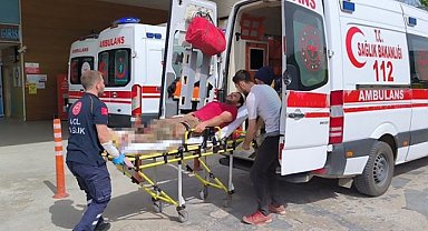 İnegöl'de odun kesen şahıs kendini yaraladı