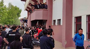 İnegölspor'un mağlubiyetinin ardından olaylar çıktı!