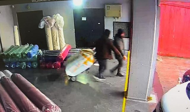 İşçi Gibi Gelip Hırsızlık Yapıp Gittiler