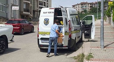 Karabük'te 3. kattan düşen uzman çavuş yaralandı