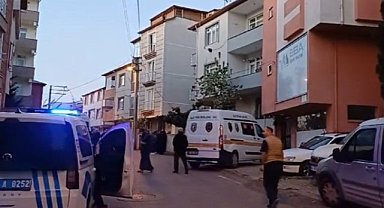 Kötü kokudan anlaşıldı: Evinde ölü bulundu