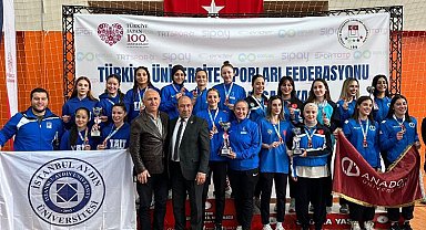 Manisa BBSK'lı Karateciler Şampiyonaya damga vurdu