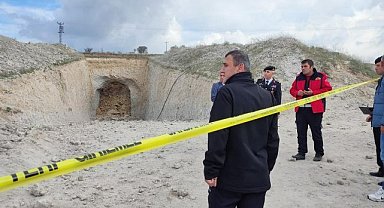 Niğde'de Patetes Deposu Çöktü!