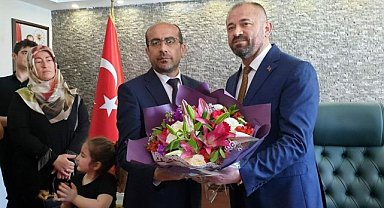Orhaneli Belediye Başkanı Ali Osman Tayır Mazbatasını Aldı