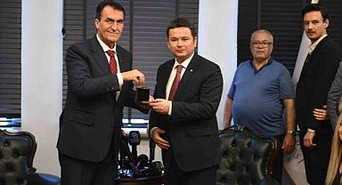 Osmangazi Belediyesi'nde devir teslim töreni düzenlendi