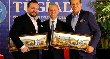 'Türkiye Ekonomisinin Geleceği' Bursa'dan masaya yatırıldı