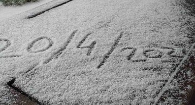 Uludağ'da kar yağışının nisan ayı sürprizi