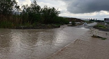 Ankara sağanak ve dolu yağışına teslim oldu