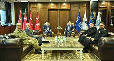 Başkan Bozbey, Vali Demirtaş'ı makamında ağırladı