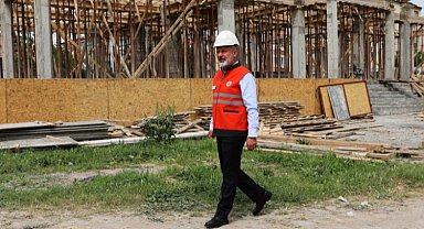 Başkan Çolakbayrakdar: "Kentsel dönüşümle sosyal dönüşümü birlikte gerçekleştiriyoruz"