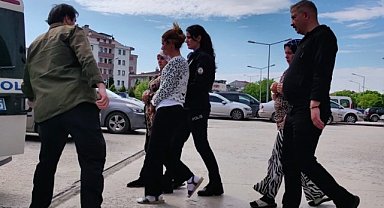 Bursa'da yakalanan kadın hırsızlar tutuklandı! 