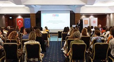 Bursa'daki konferansta teknolojide kadının rolü tartışıldı