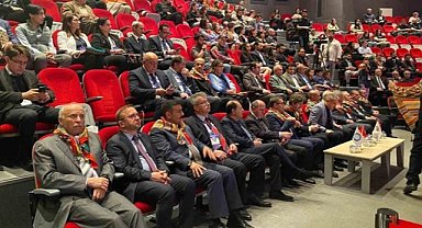 Bursa Uludağ Üniversitesi'nde Yörük Türkmen Birliği Kongresi