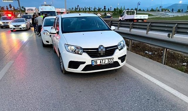 İnegöl girişindeki zincirleme trafik kazasında 3 yaralı