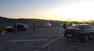 Muş-Bitlis karayolunda kaza: 3 ölü, 5 yaralı