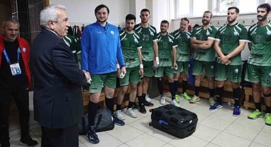 Nilüfer Belediyespor, play-off maçını kazandı ve 4. oldu