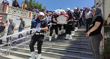 Polis memuru Savaş Aydın Bursa'da toprağa verildi 