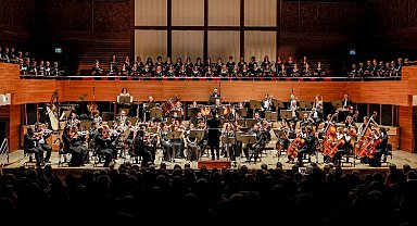 Sanatta askıda bilet dönemi