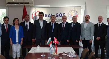 Eski Bulgaristan başbakanlarından BAL-GÖÇ'e ziyaret