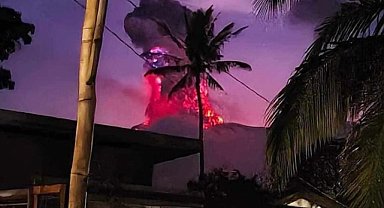 Filipinler'de yanardağı patladı, alarm verildi!